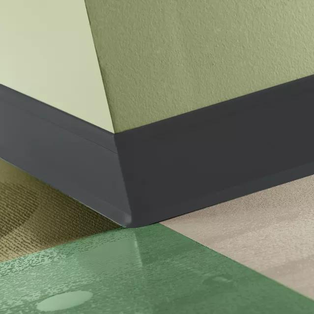 Johnsonite Commercial - 4.25 in. Rubber Wall Base - Perceptions Recess Toe Black