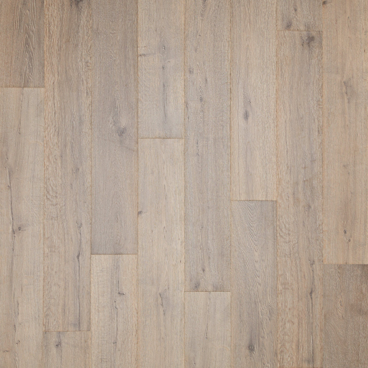 Mohawk - Revwood Contract- Voxwood - 7.5 in. Laminate Flooring - Vintage Villa Oak