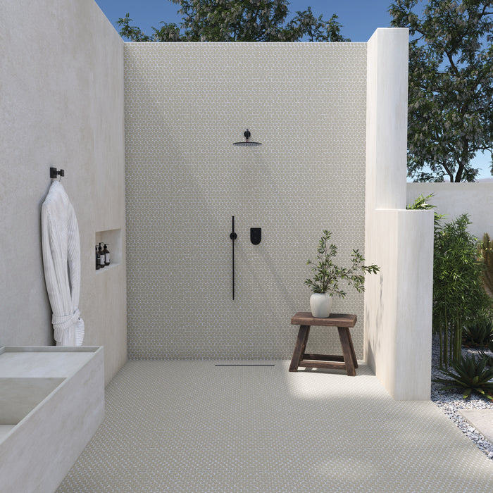 Daltile - Keystones - Organic 1" Penny Round - Porcelain Tile Mosaic - Matte - Desert Gray Installed