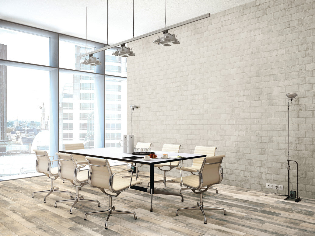 Daltile - Brickwork - 4 in. x 8 in. Glazed Porcelain Tile - Studio Installed