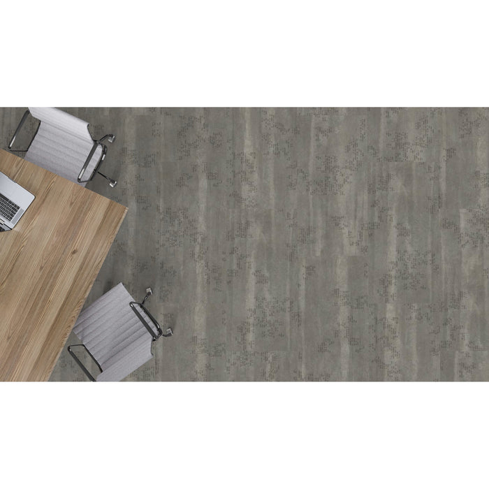 Mohawk - Hot & Heavy II - ConnectD 2.5 C2115 - 18 in. x 36 in. Luxury Vinyl - 960 Whispering Grey Installed