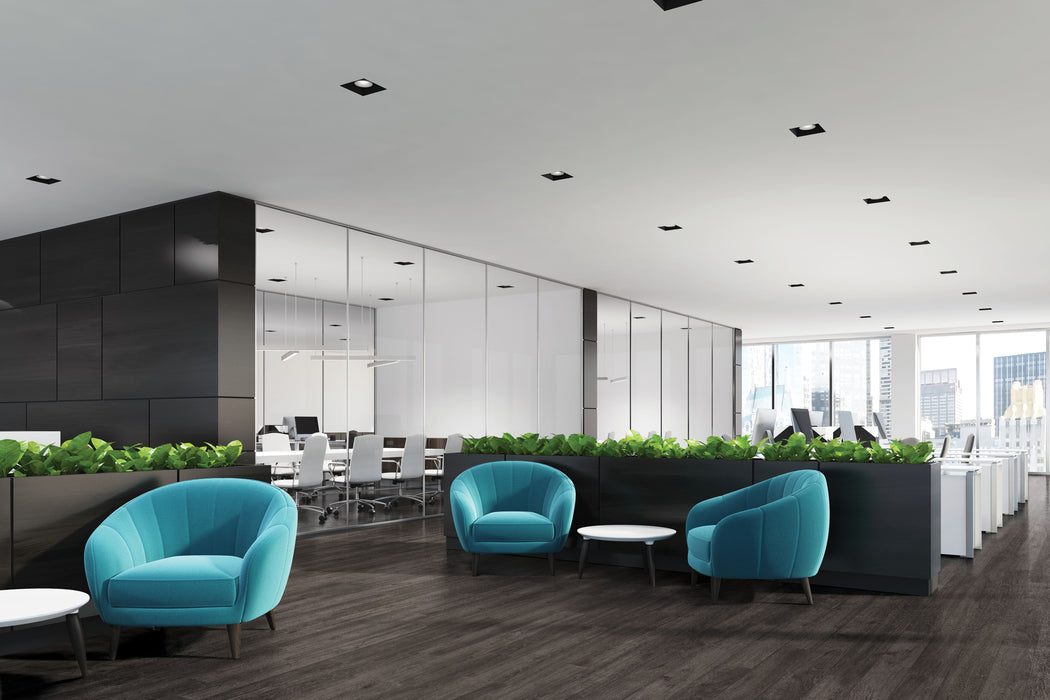 Armstrong Commercial - Parallel USA 20 - 6 in. x 48 in. - Luxury Vinyl Tile - Glen Brook Oak Evening Shadow Installed