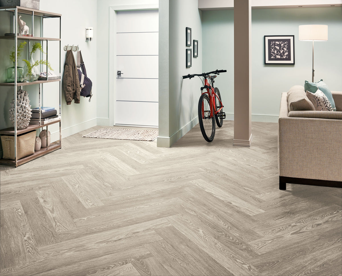 Armstrong Commercial - American Charm - 6 in. x 36 in. - Luxury Vinyl Tile - 6 mil - Charlestown Oak Linen Breeze Installed