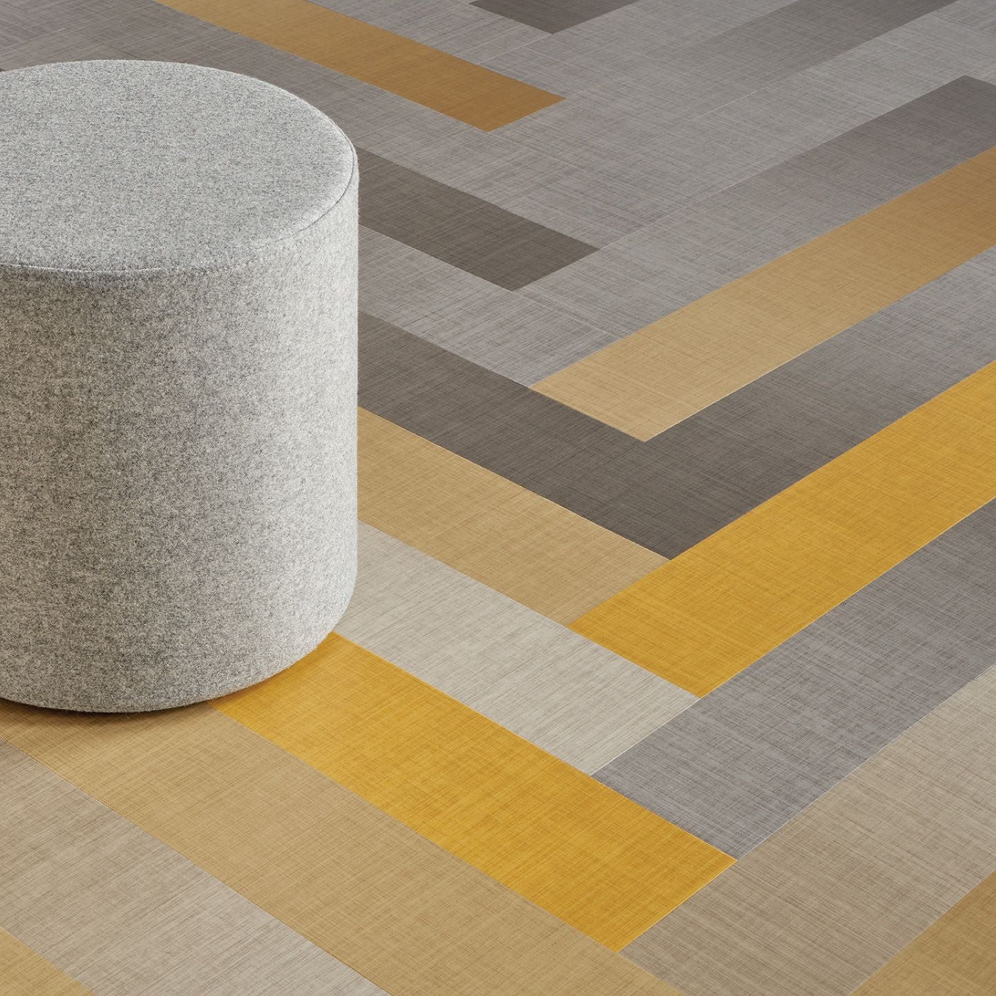 Armstrong Commercial - Exchange - Static - 6 in. x 36 in. - Luxury Vinyl Tile - Cathode Gray