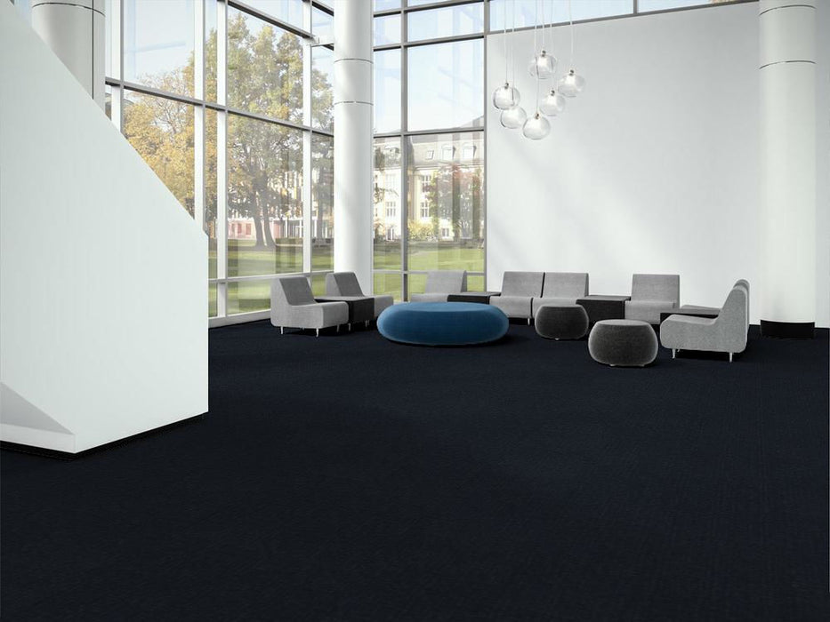 EF Contract - Batiste Moderne - 18 in. x 36 in. - Commercial Carpet Tile - Bleu Marine Installed