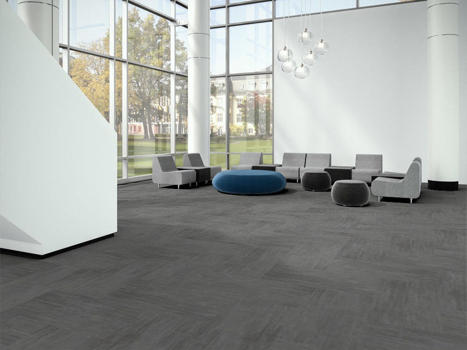EF Contract - Plateau 2.5mm - Luxury Vinyl Tile - Zinc floor installation