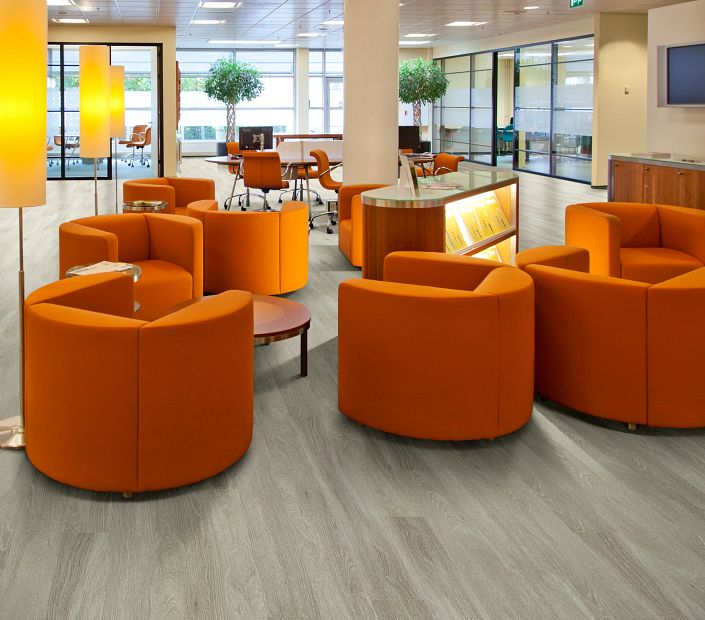 Philadelphia Commercial - In The Grain II 30 - Luxury Vinyl Plank - Spelt floor installation