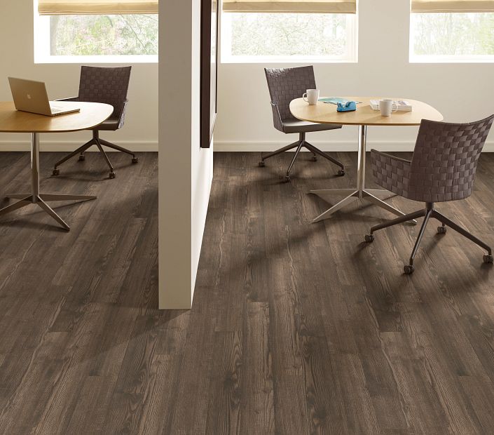 Philadelphia Commercial - In The Grain II 5 - Luxury Vinyl Plank - Burlwood floor installation