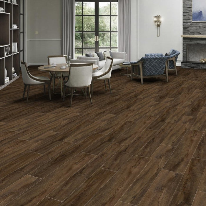 Tarkett Flooring - Adaptt - Woodlot 7.25 in. x 48 in. - Coventry Room Scene